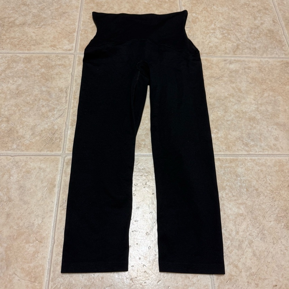 Spanx Tummy Shaping Cropped Compression Leggings - image 2